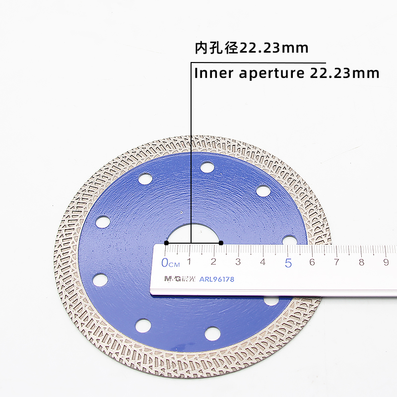 4″ K-type corrugated toothed ceramic cutting blade